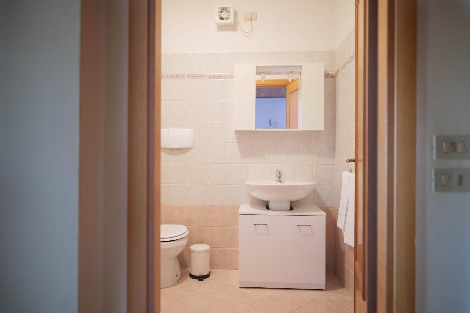 Casa Ghandi Vicino A Roma Con Box Auto E Wi-Fi モンテロトンド エクステリア 写真